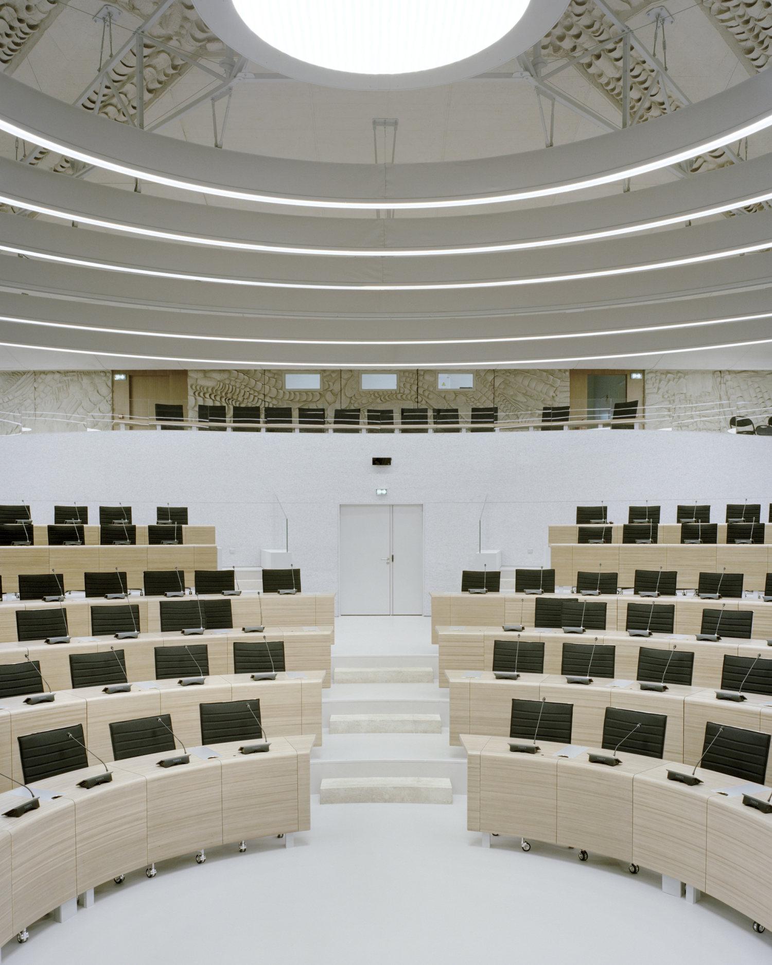 PH09 - Rénovation de l’Assemblée Régionale - [object Object]